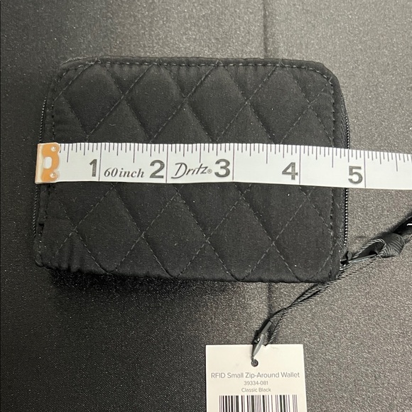 VERA BRADLEY | Quilted Black Small Zip-Around Wallet ~ RFID - Picture 7 of 8